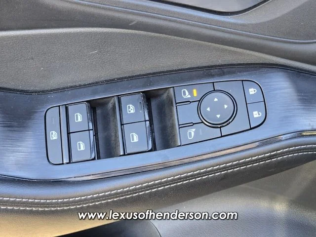 2025 Nissan Rogue SV - Photo 21