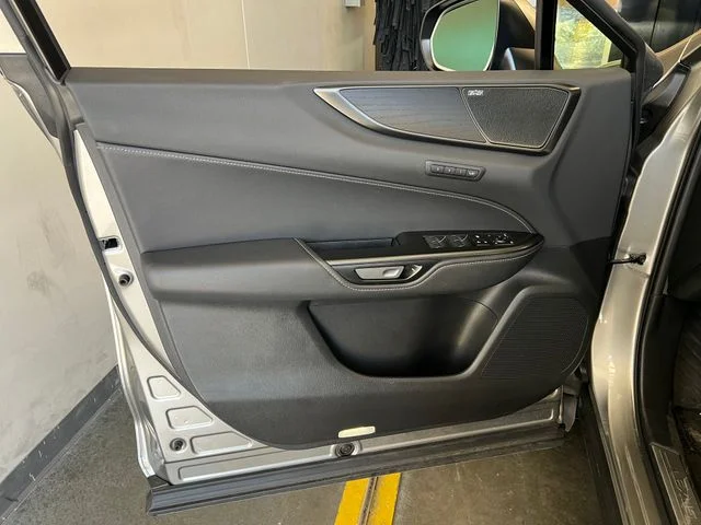 Used 2025 Atomic Silver Lexus 450h+ Luxury image 28