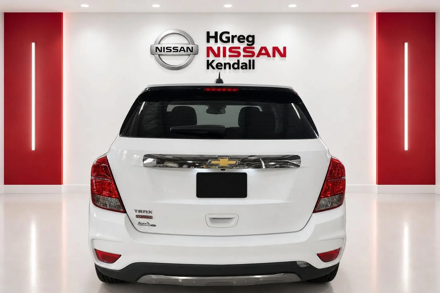 Used 2017 White Chevrolet LS image 6