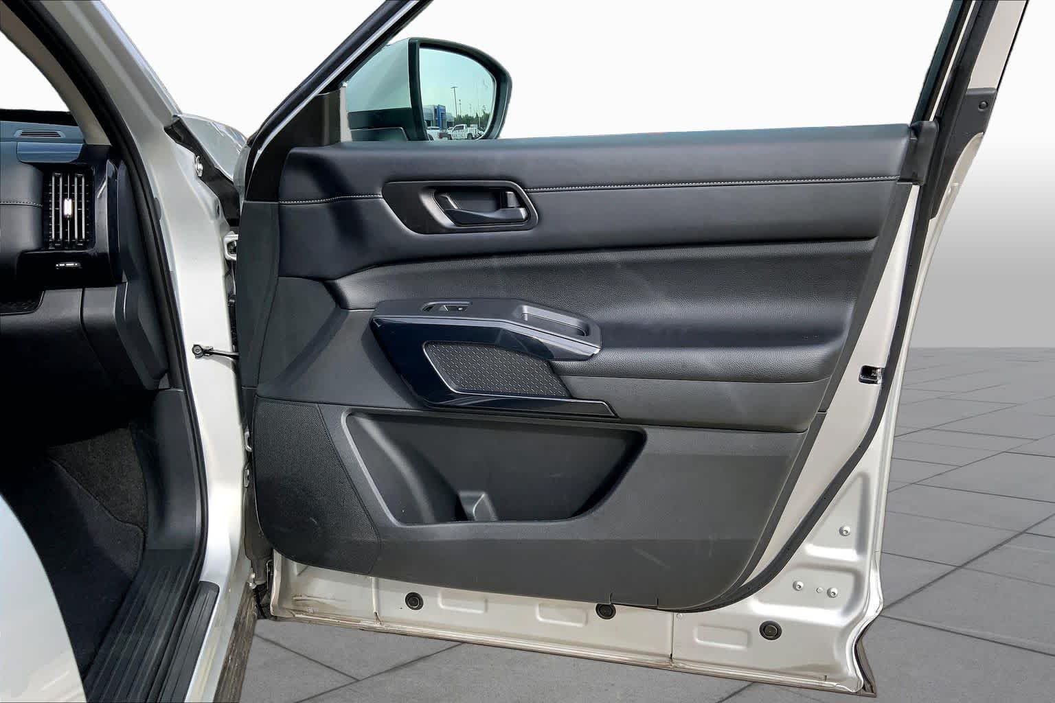 Used 2024 Brilliant Silver Metallic Nissan SV image 22