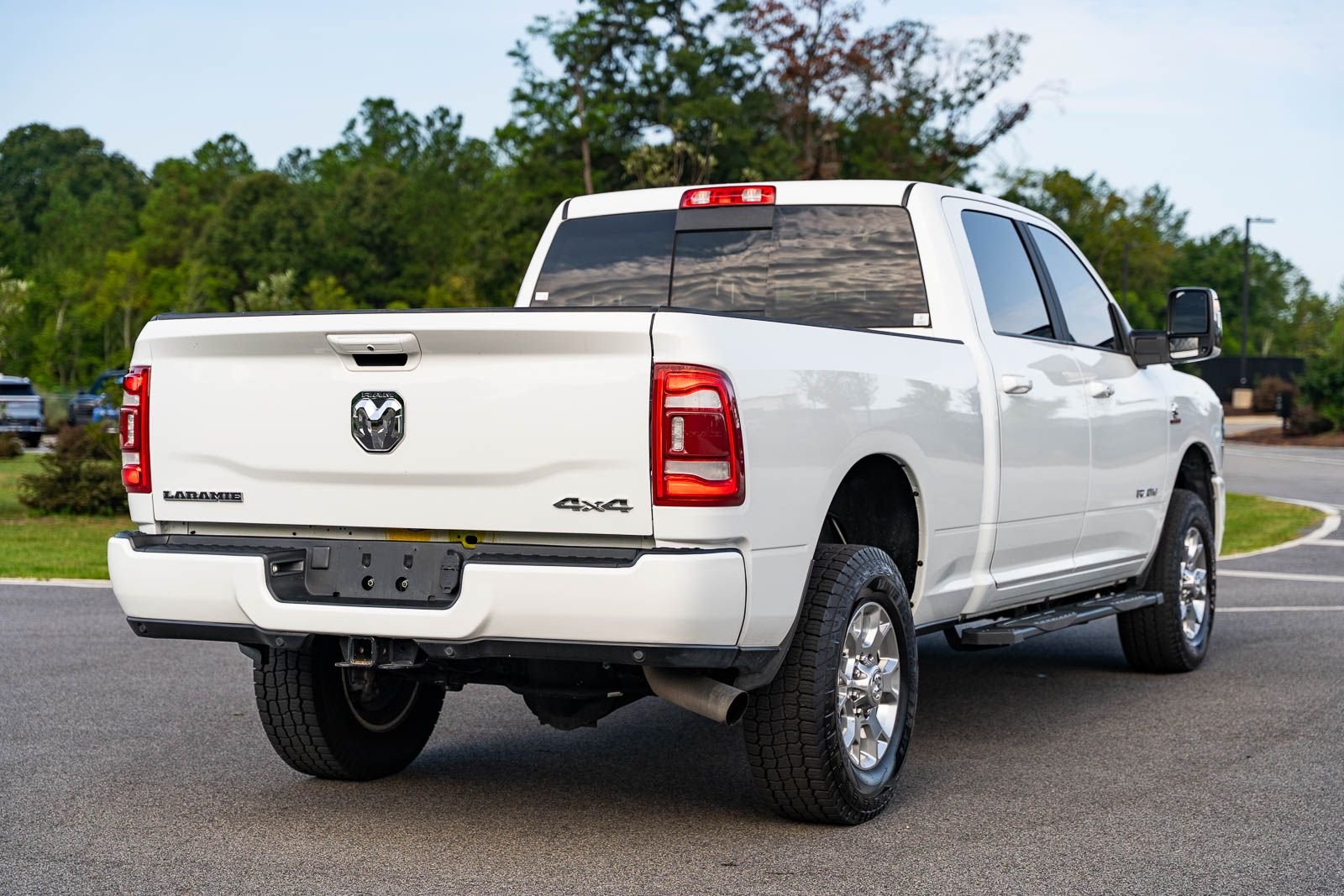 Used 2024 White Ram Laramie image 7