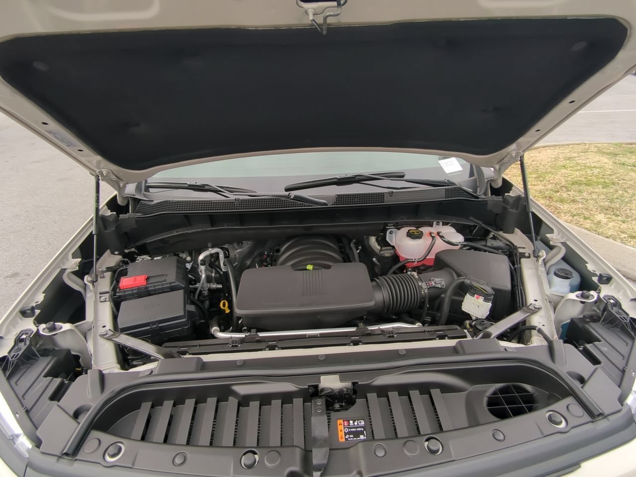 Used 2026 White Sands Chevrolet RST image 31