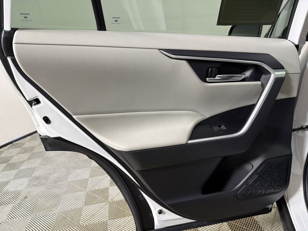 Certified Used 2024 White Toyota XLE image 21