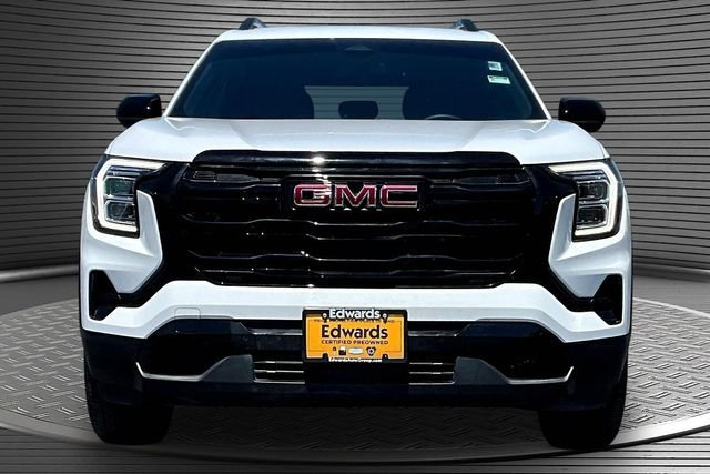 Used 2025 White GMC Elevation image 2