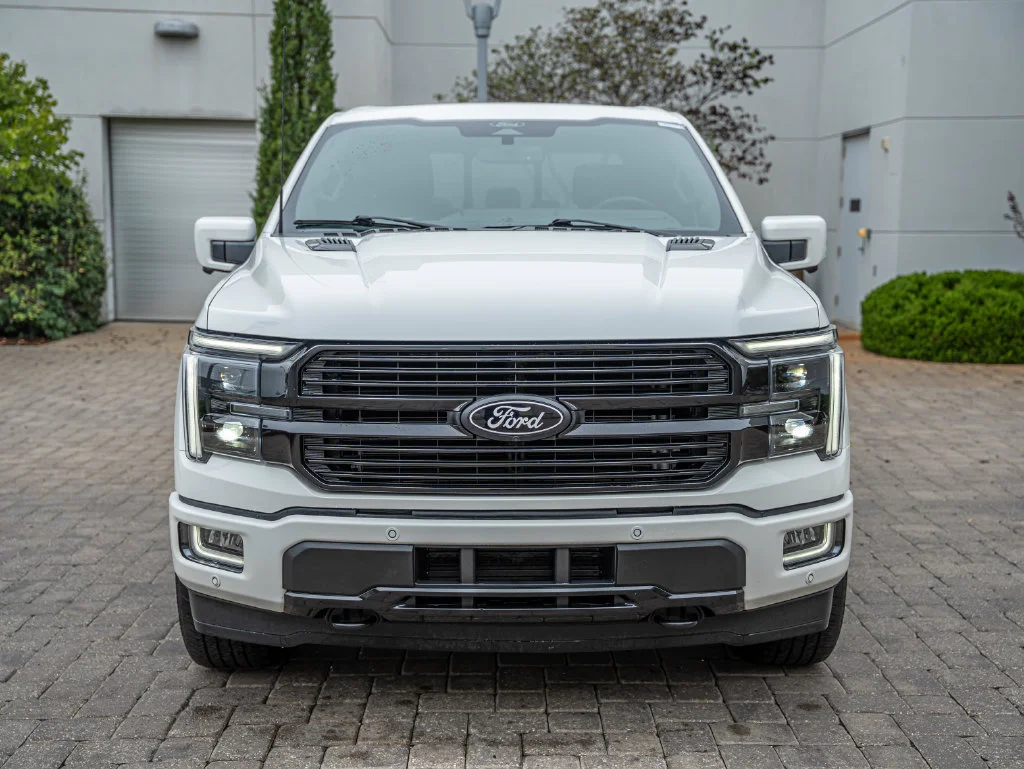 Used 2025 White Metallic Ford Platinum image 2