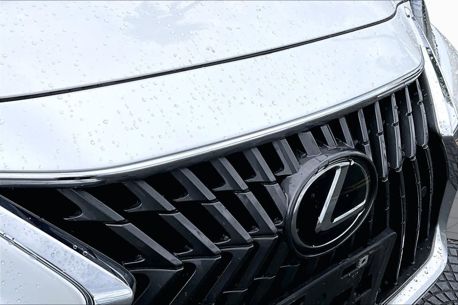Certified Used 2025 Eminent White Pearl Lexus  image 30