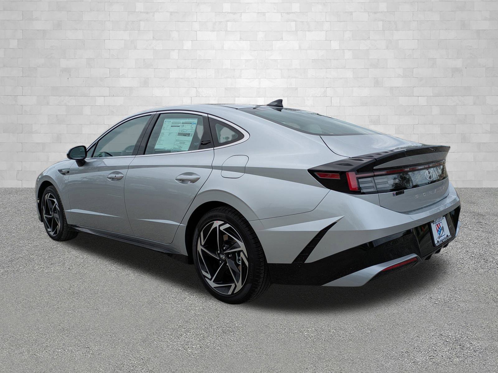 New 2026 Aero Silver Hyundai SEL Sport image 4