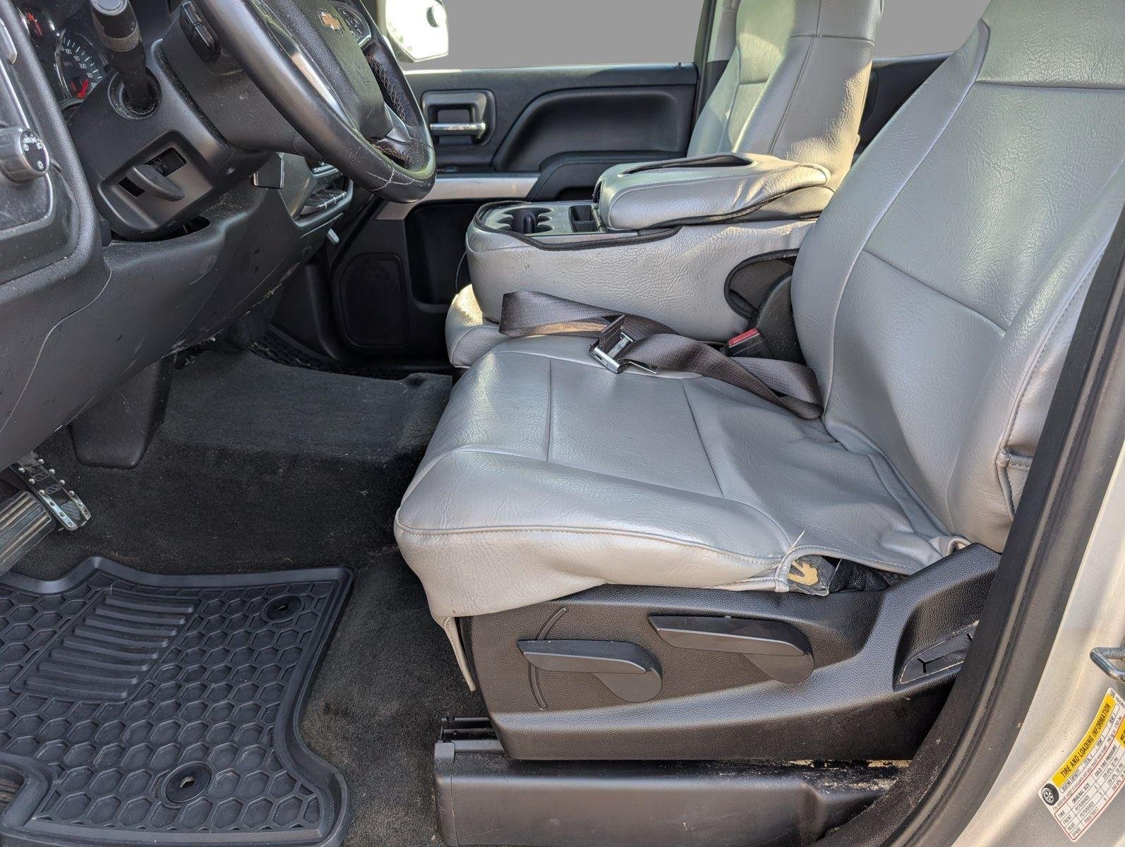 Used 2014 SILVER ICE METALLIC Chevrolet LT image 13