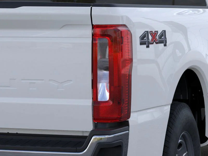 New 2026 Oxford White Ford XL image 21
