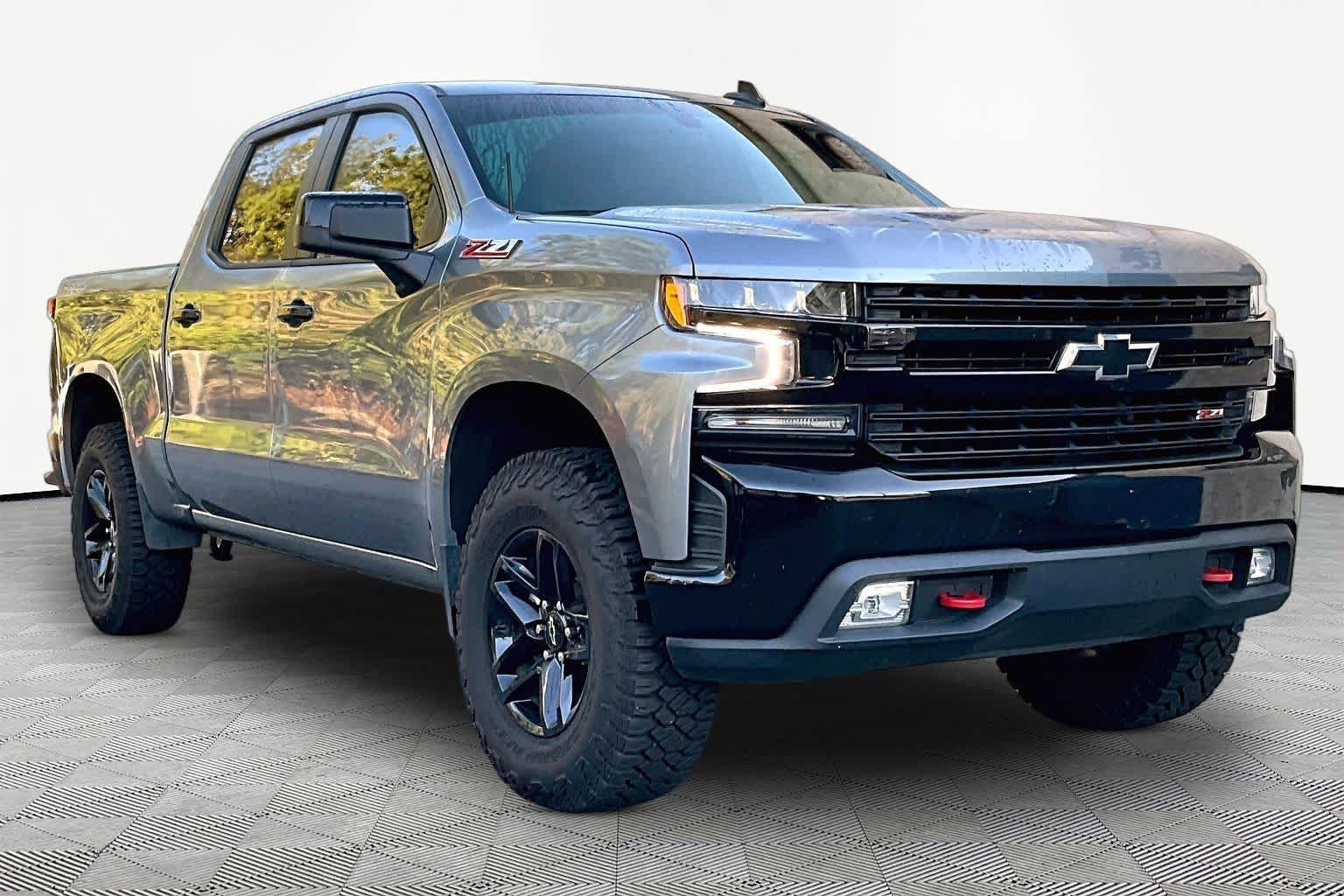 Used 2021 Satin Steel Metallic Chevrolet LT Trail Boss image 3