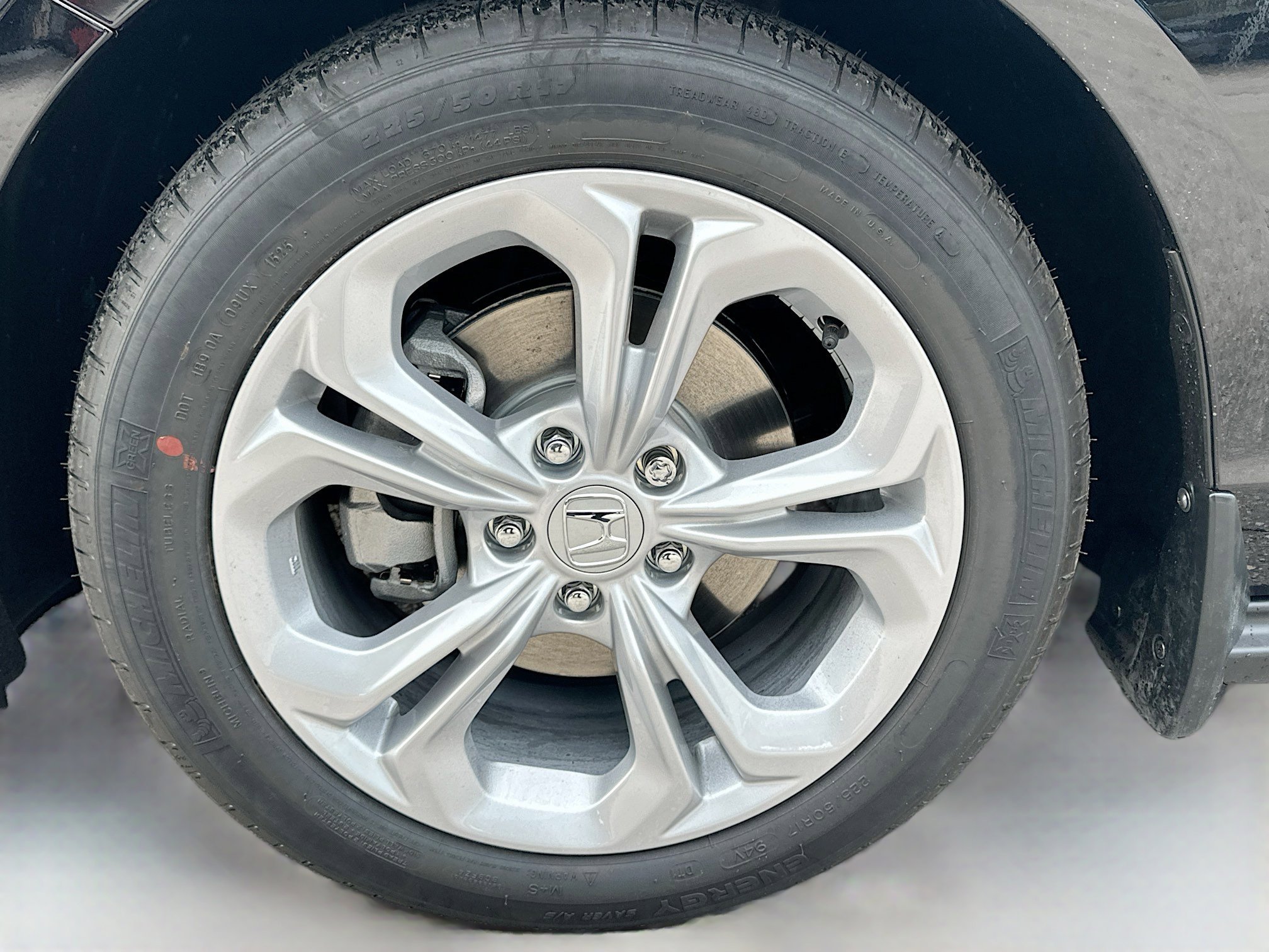 2025 Honda Accord LX - Photo 23