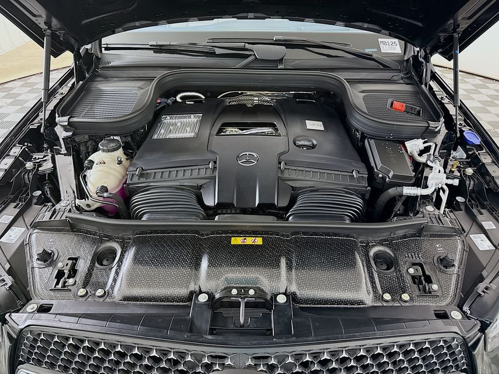 New 2026 Obsidian Black Metallic Mercedes-Benz GLE 580 image 32
