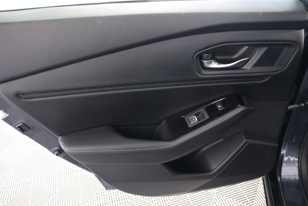 Used 2024  Honda Touring image 27