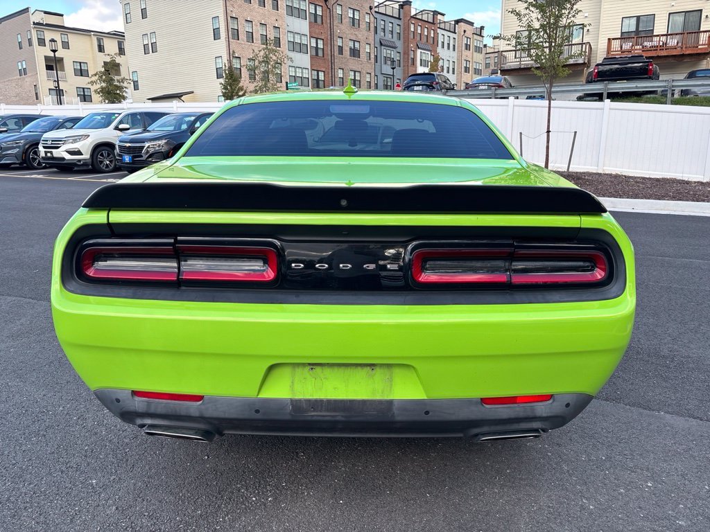 Used 2015 Pearl Dodge R/T image 6