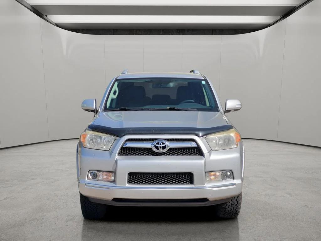 Used 2013 Classic Silver Metallic Toyota SR5 image 6