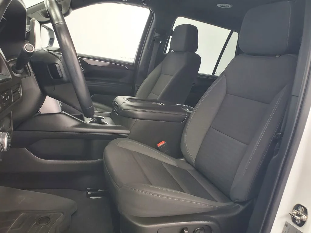 Used 2023 Summit White GMC SLE image 6