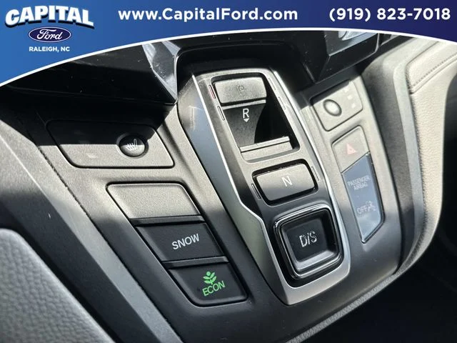 Used 2019 Black Honda EX-L image 31