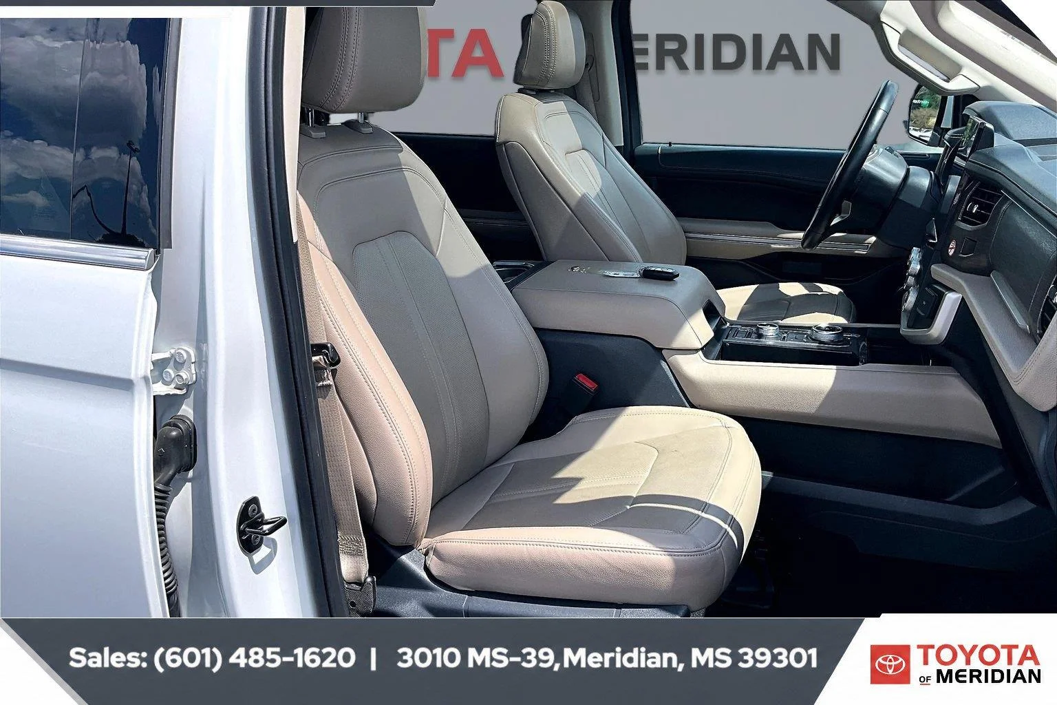 Used 2024 Oxford White Ford Limited image 6