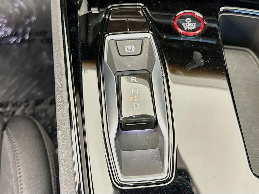 Used 2022 Silver Audi Premium Plus image 17