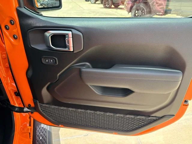 New 2026 Joose Exterior Paint Jeep Sport S image 15