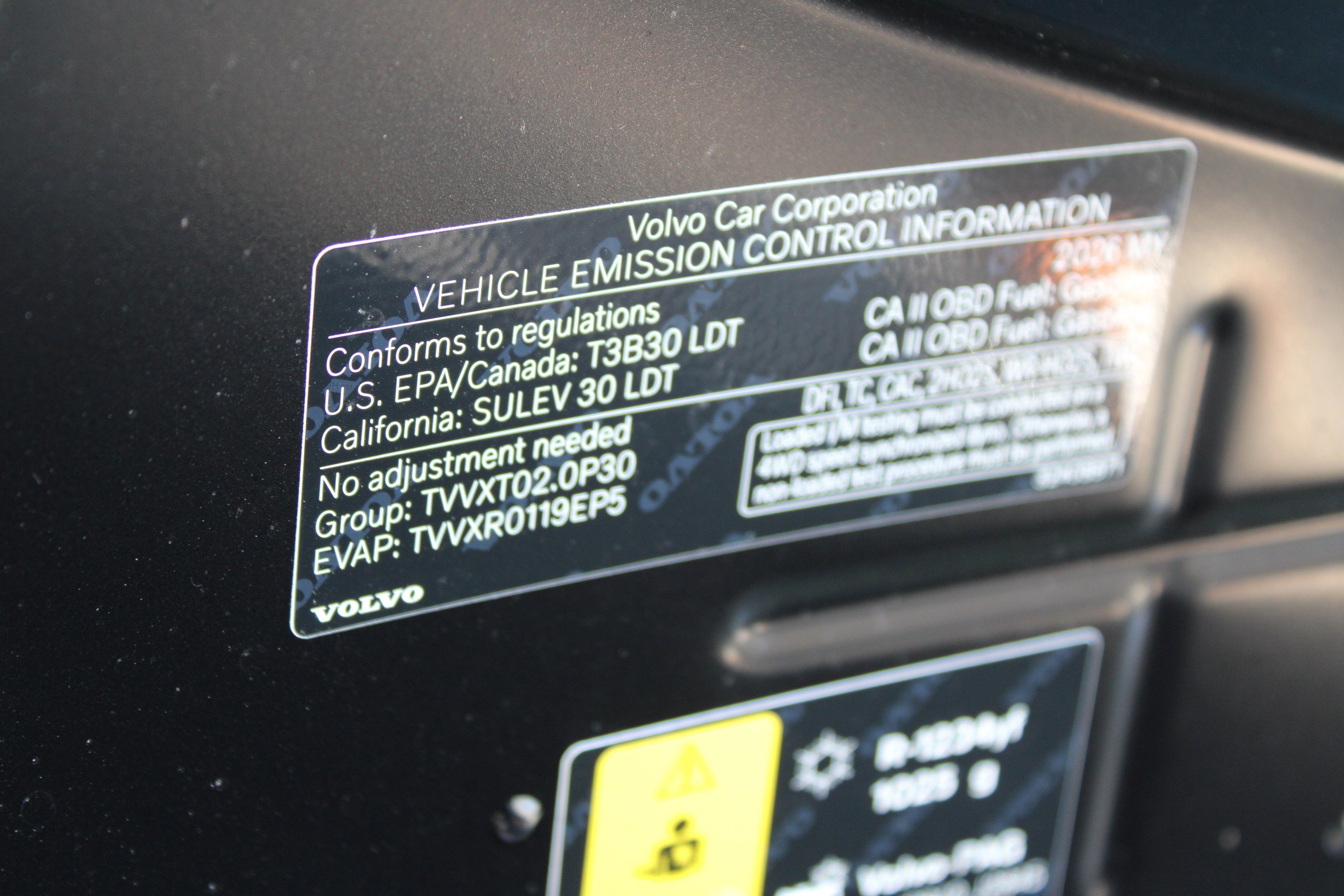 New 2026 Onyx Black Metallic Volvo Plus image 72