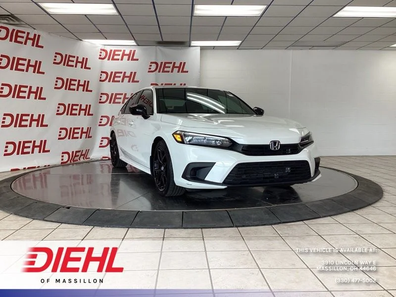 Used 2024  Honda Sport image 1