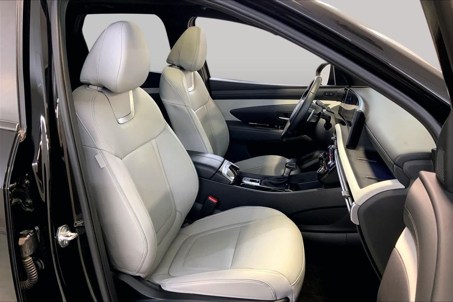 Pre-Owned 2025 Hyundai Santa Cruz Limited