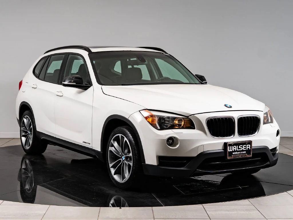 Used 2014 Alpine White BMW xDrive28i image 12