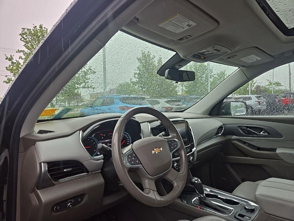 Used 2020 Mosaic Black Metallic Chevrolet Premier image 3