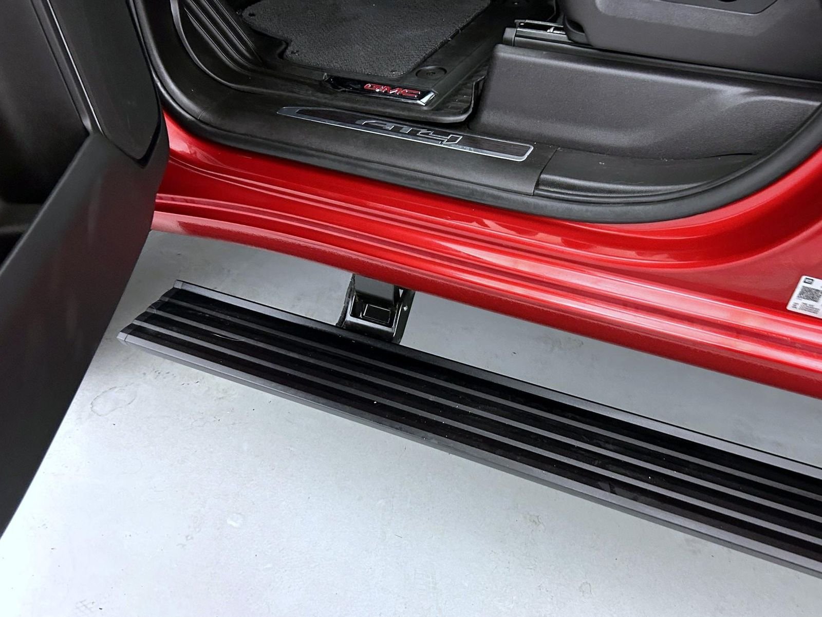 Used 2024 Red GMC AT4 image 9