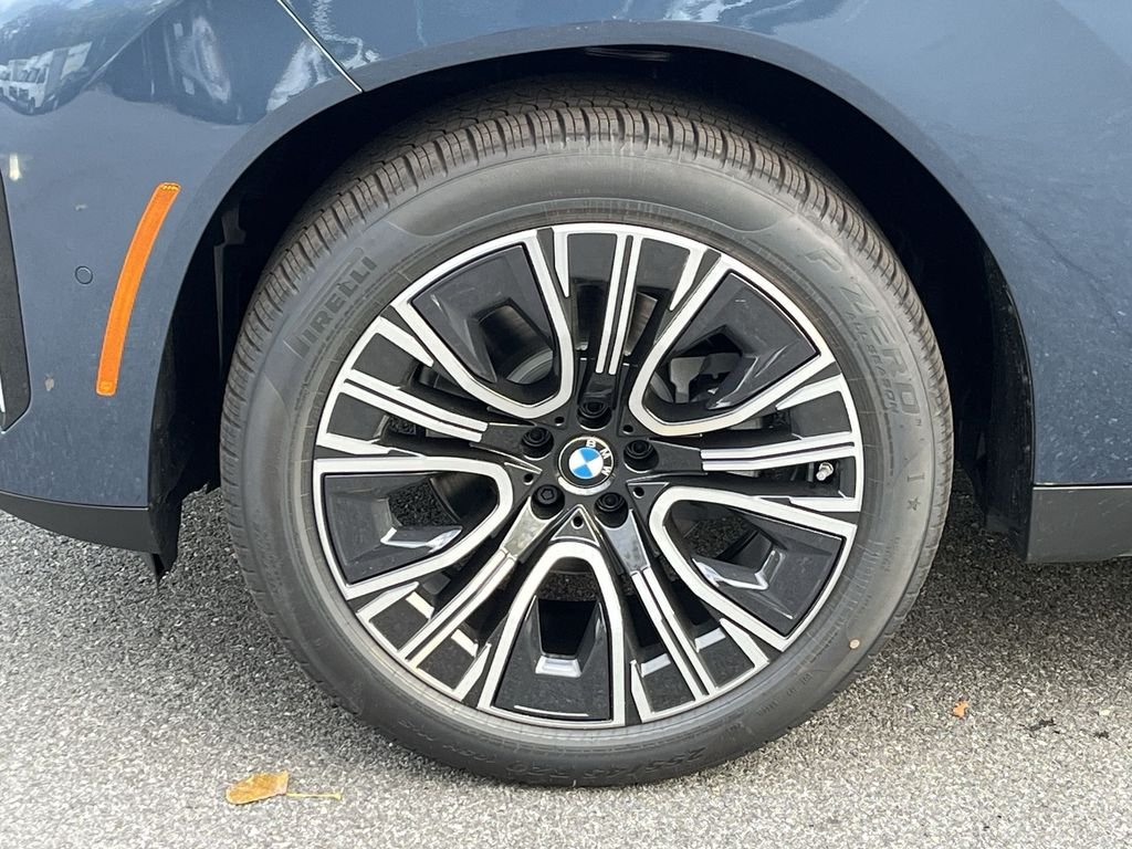 Used 2026 Blue Metallic BMW 30 xDrive image 10