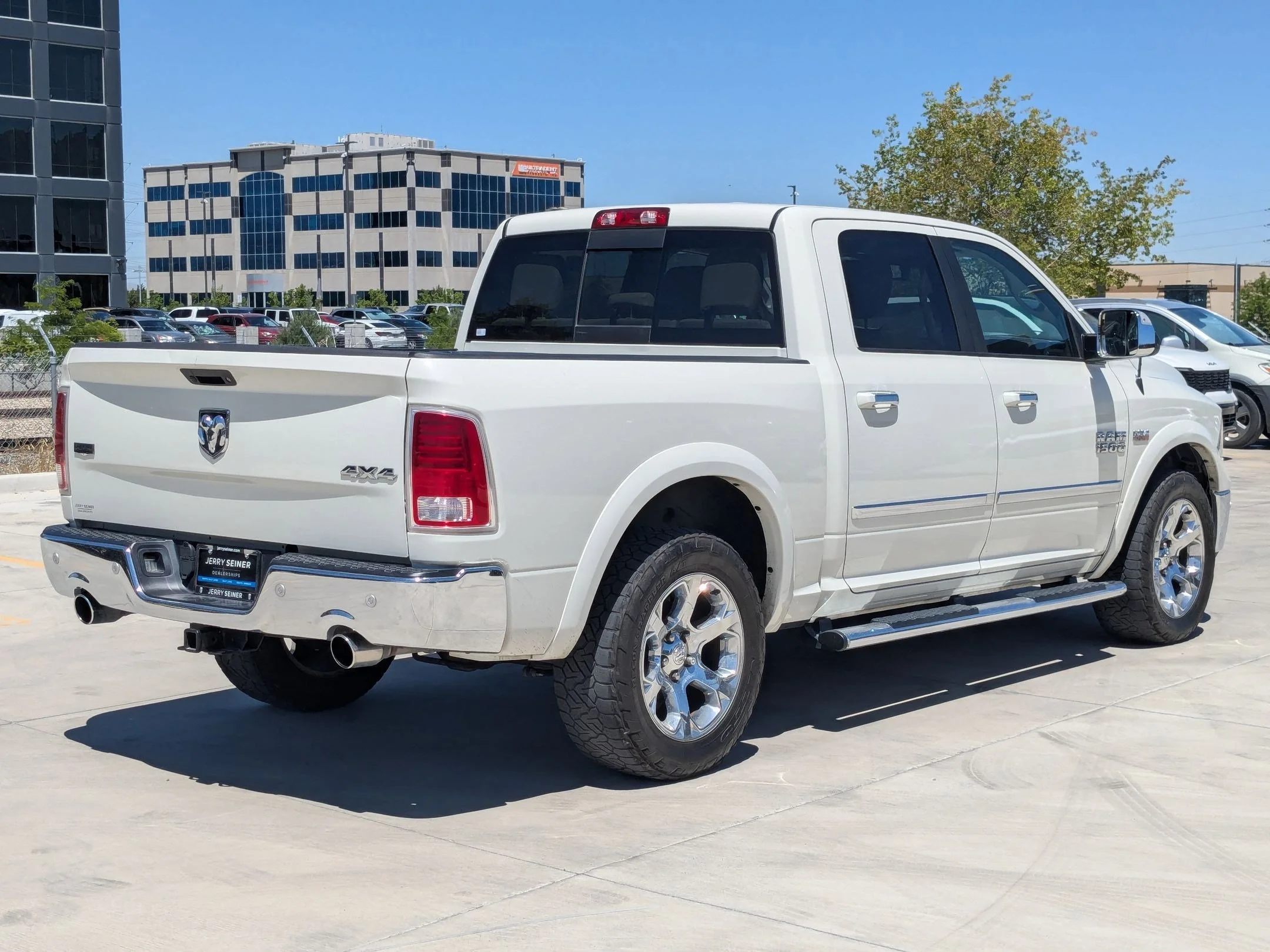 Used 2017 Pearl White Ram Laramie image 5