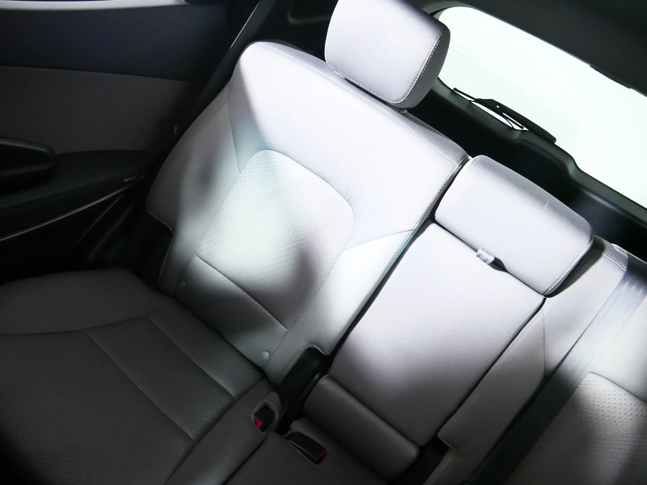 Used 2017 Frost White Pearl Hyundai 2.4L image 12
