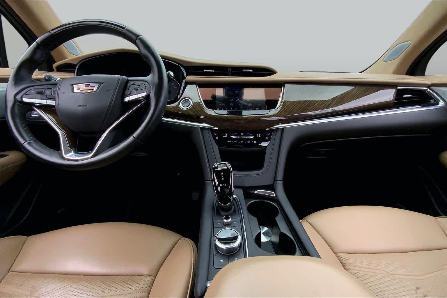 Used 2023 Stellar Black Metallic Cadillac FWD Premium Luxury image 15
