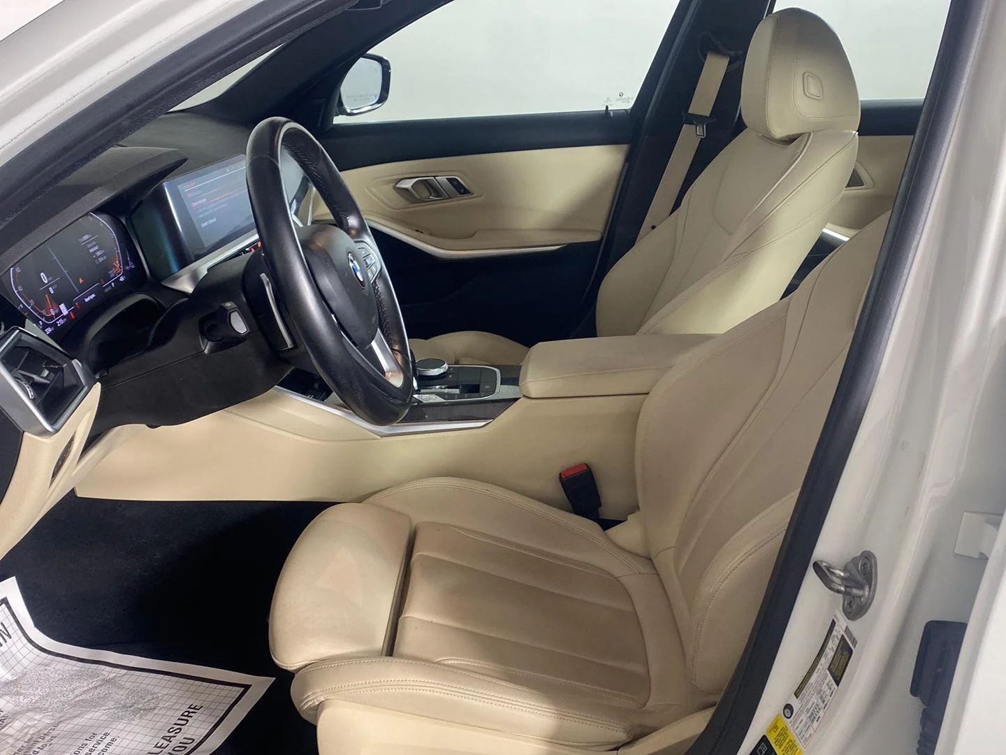Used 2020 Alpine White BMW 330i xDrive image 16