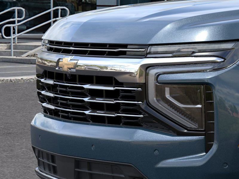 2026 Chevrolet Suburban LT - Photo 13