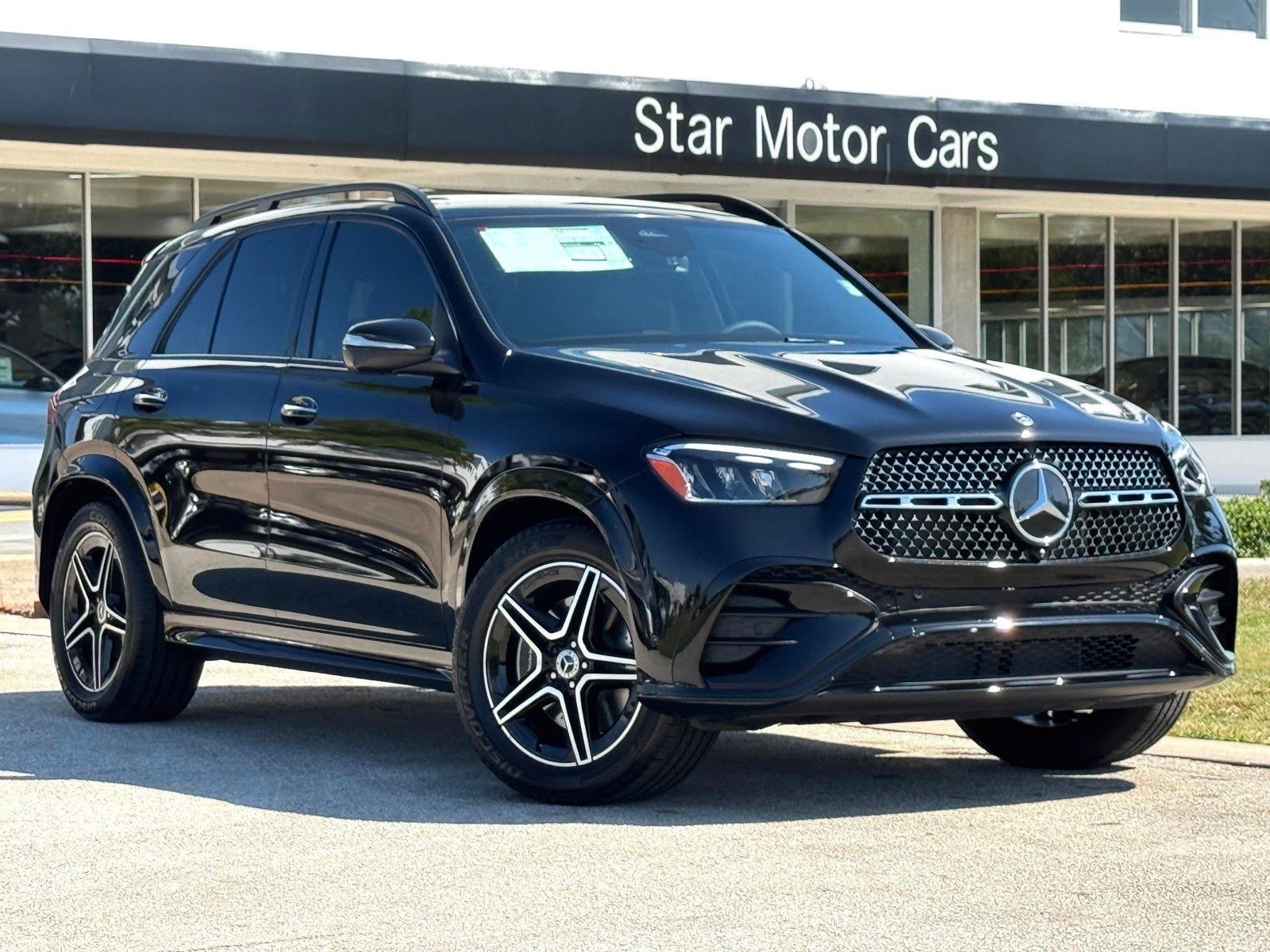 New 2026 Obsidian Black Metallic Mercedes-Benz GLE 350 image 1