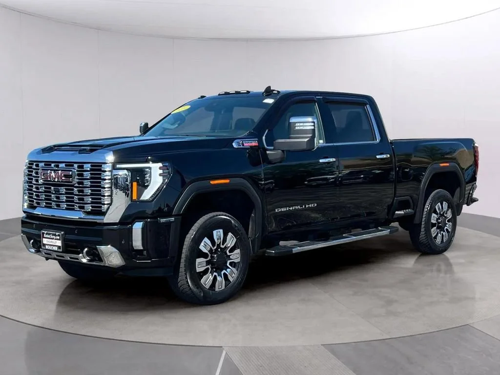 Used 2025 Onyx Black GMC Denali image 2
