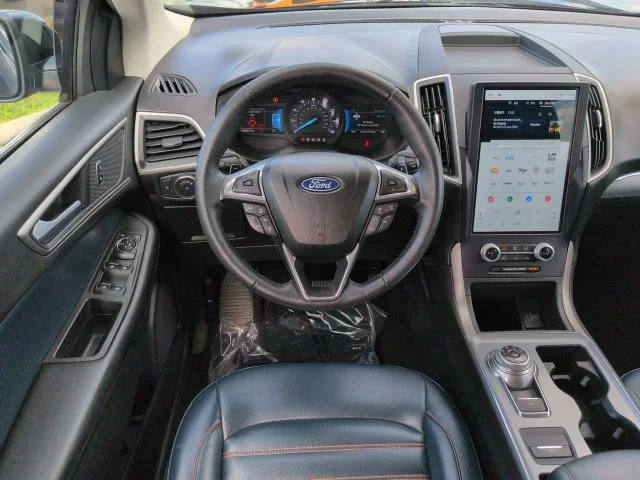 Certified Used 2022 Black Ford SEL image 17
