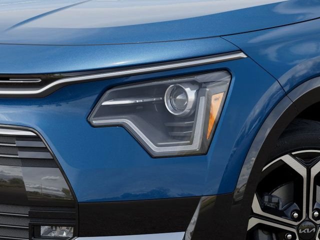 2025 Kia Niro EX Touring - Photo 10