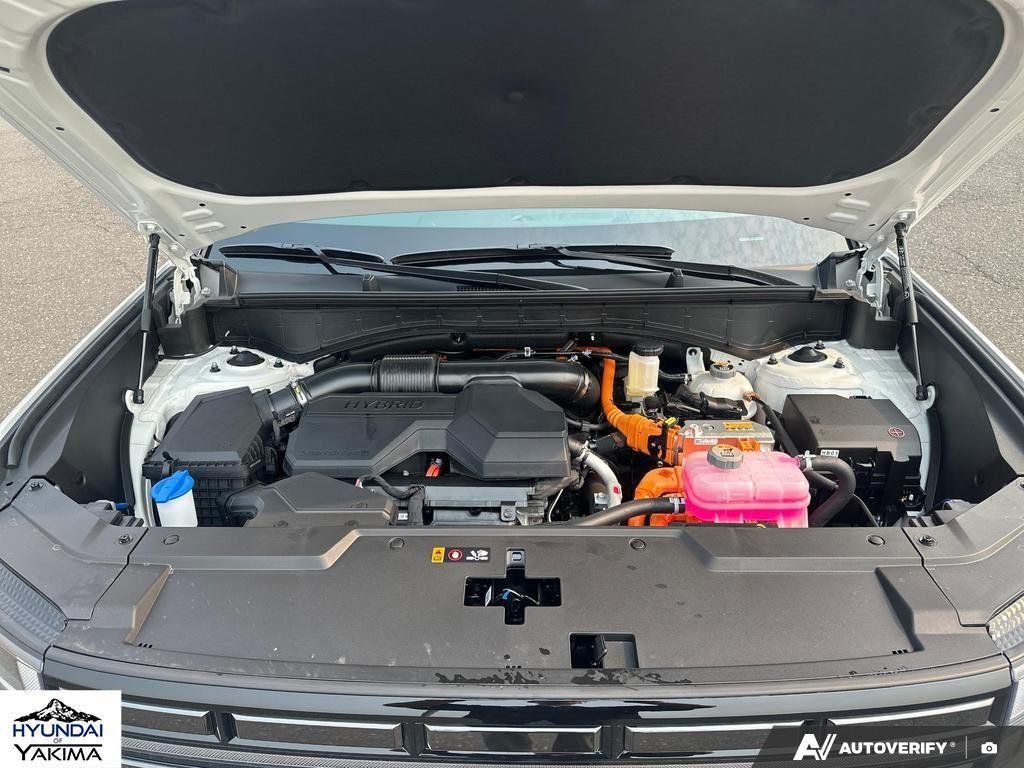 2026 Hyundai Santa Fe Limited - Photo 11