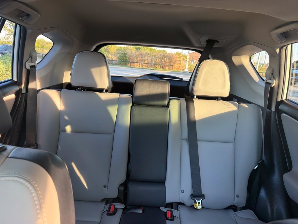 Used 2017 White Toyota Platinum image 11