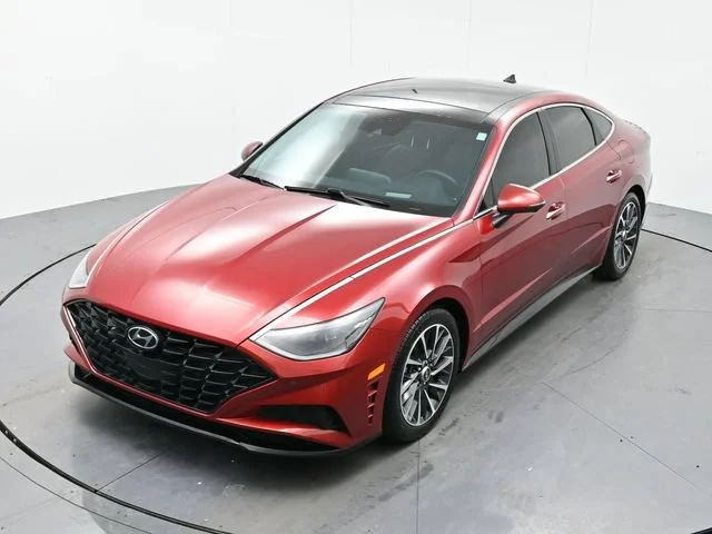 Used 2023 Ultimate Red Hyundai Limited image 34