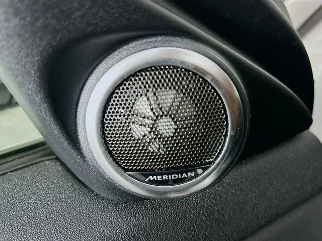 Certified Used 2026  Land Rover S image 21