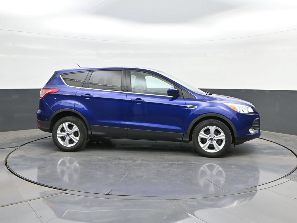 Used 2015 Blue Ford SE image 24