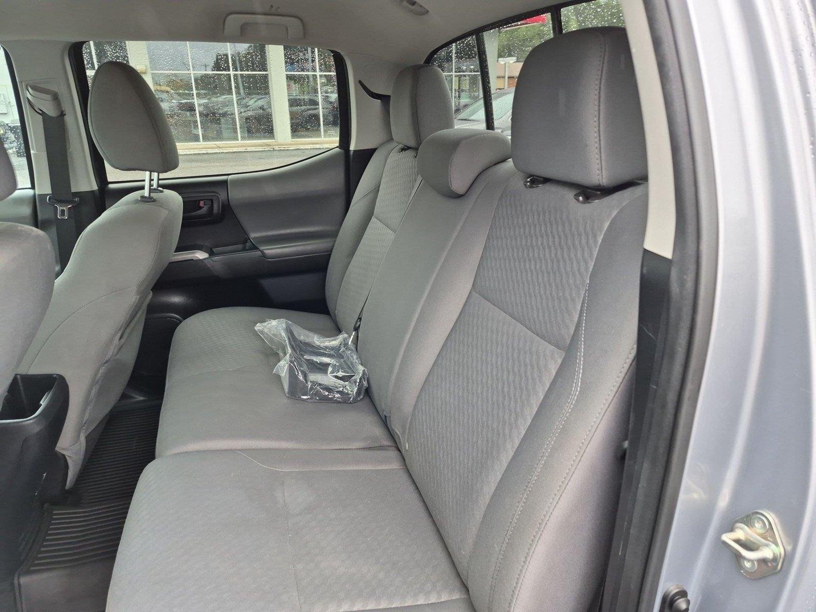Used 2020 Silver Sky Metallic Toyota SR5 image 29