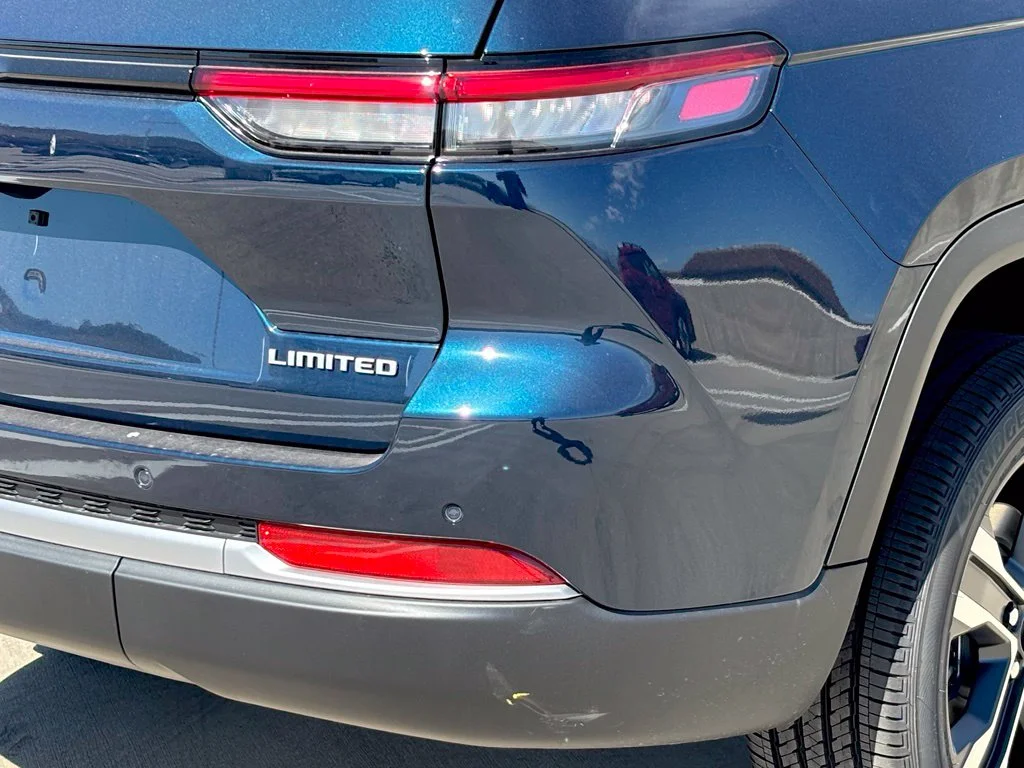 New 2027 Blue Jeep Limited image 5