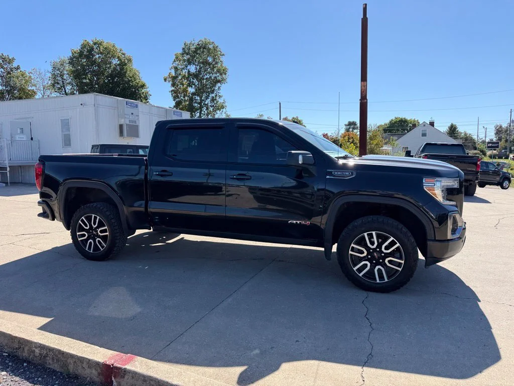Used 2019 Black GMC AT4 image 5