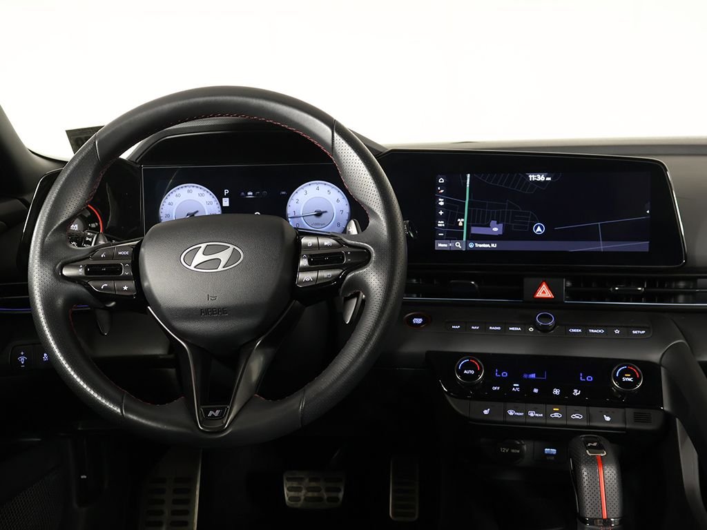 2025 Hyundai Elantra N Line - Photo 34