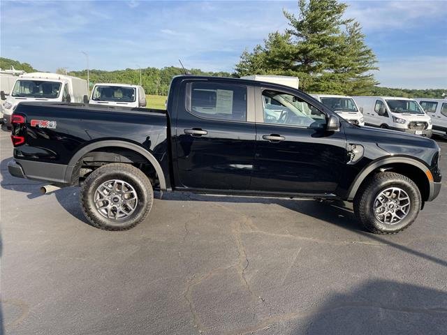 Used 2025 Shadow Black Ford XLT image 37